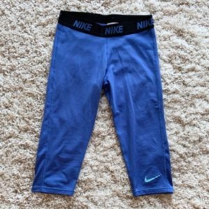 Nike Dri-Fit Cropped Leggings